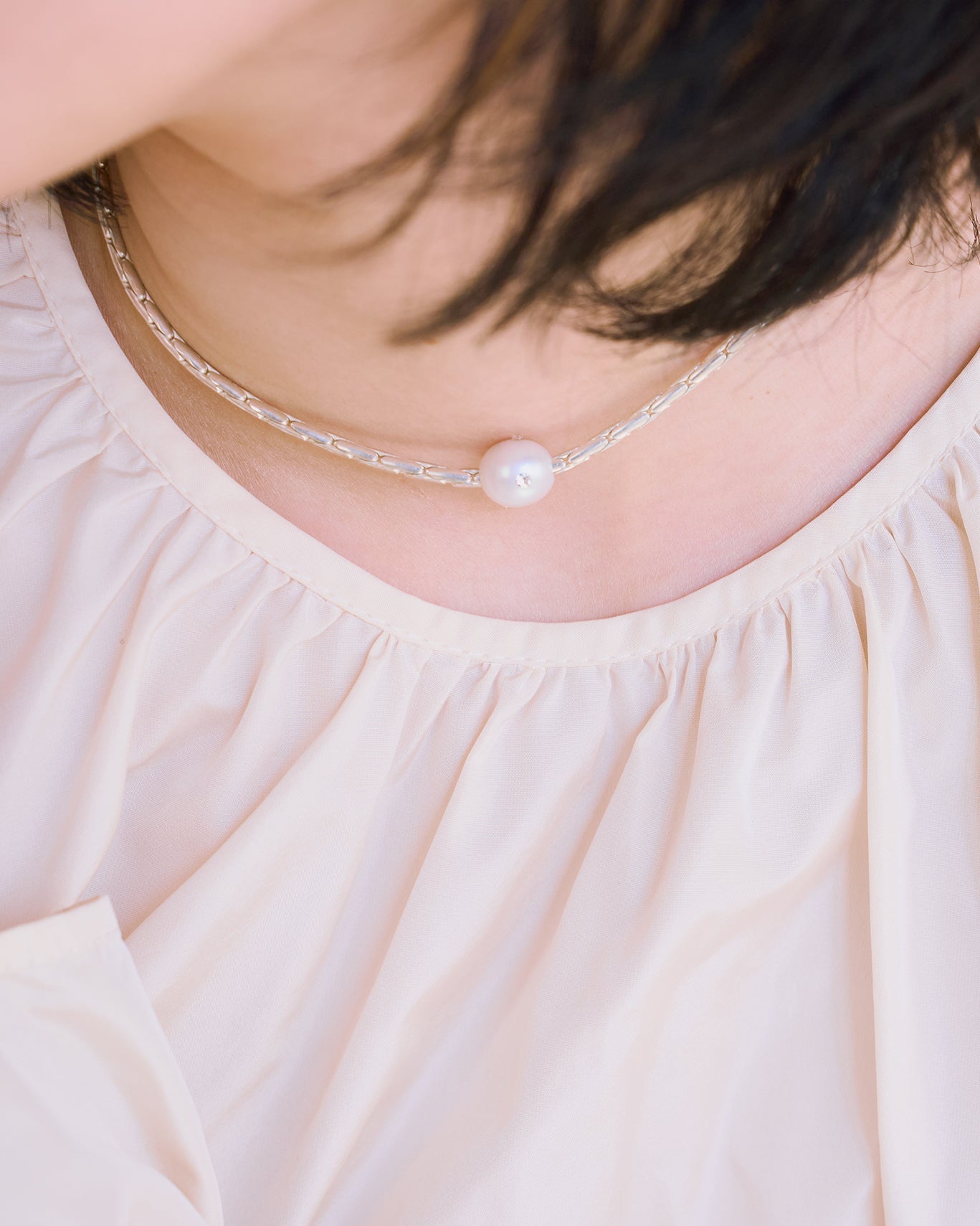 Polkadots Bone Chain Necklace