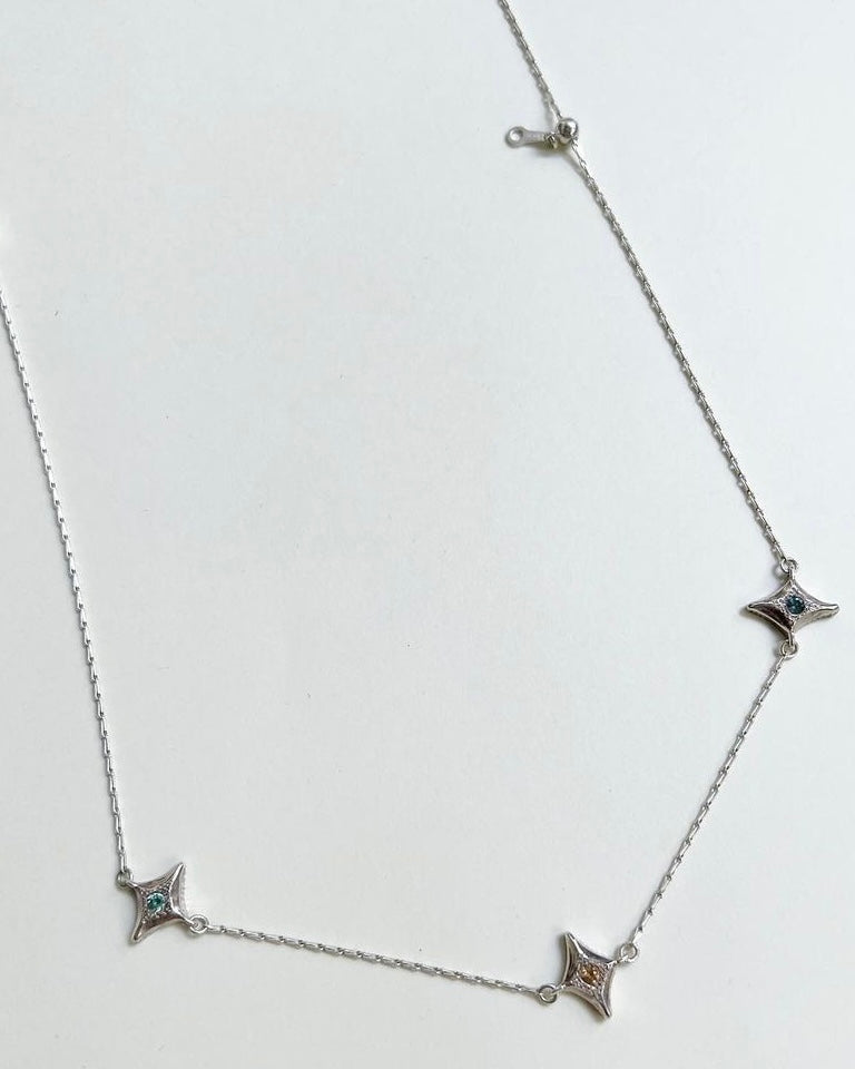 Three stars necklace