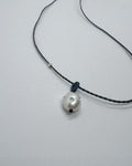 Irregular polkadots charm necklace, black