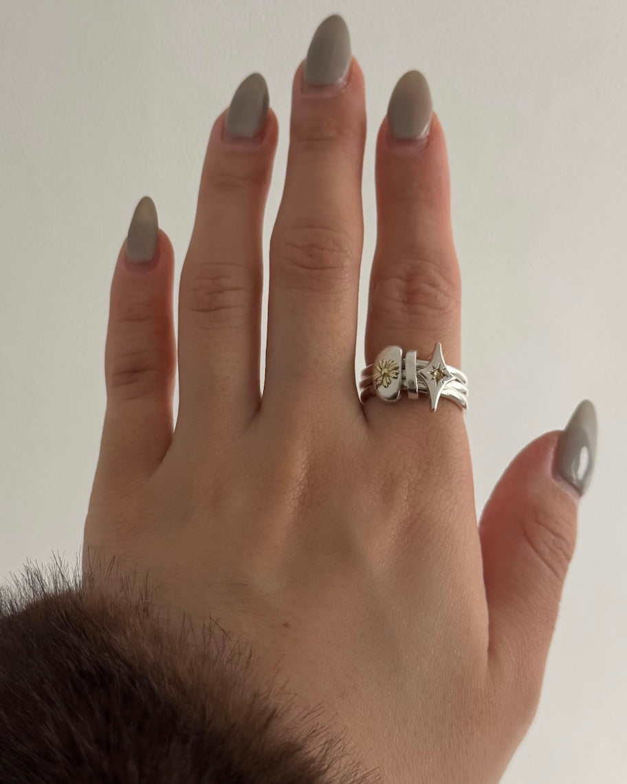 Pre order| Plac ring
