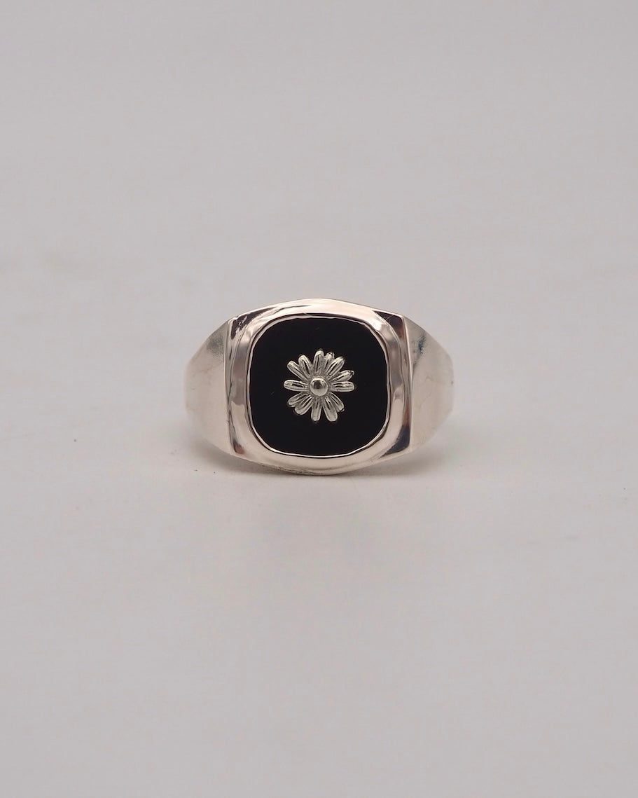 Pre order | Onpy ring