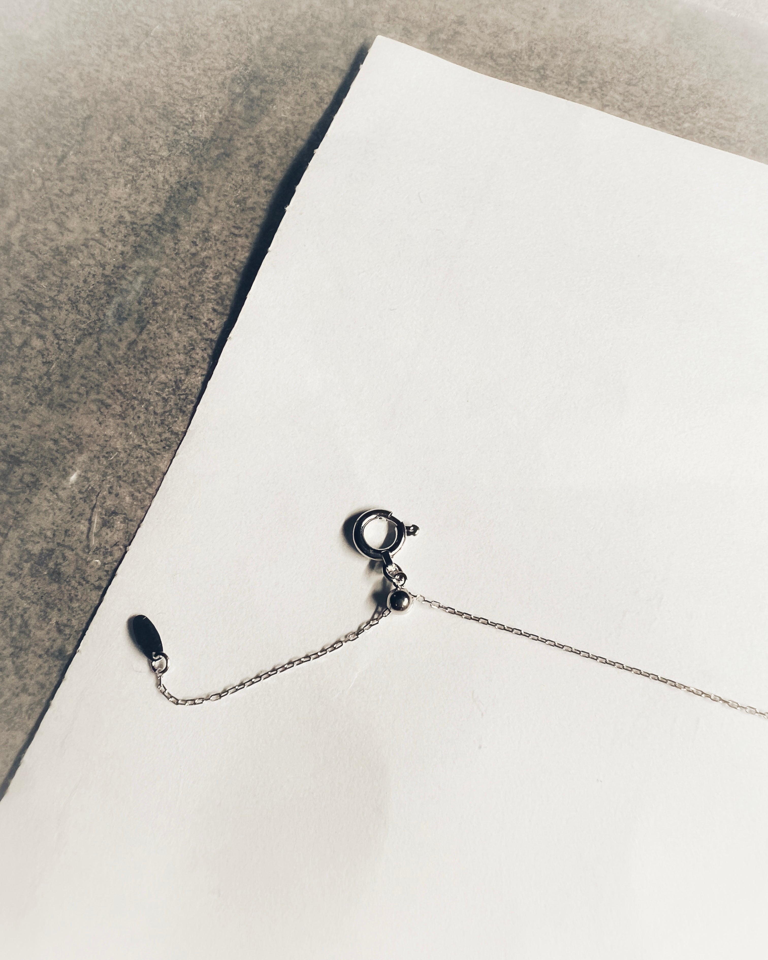 Little diamond bracelet