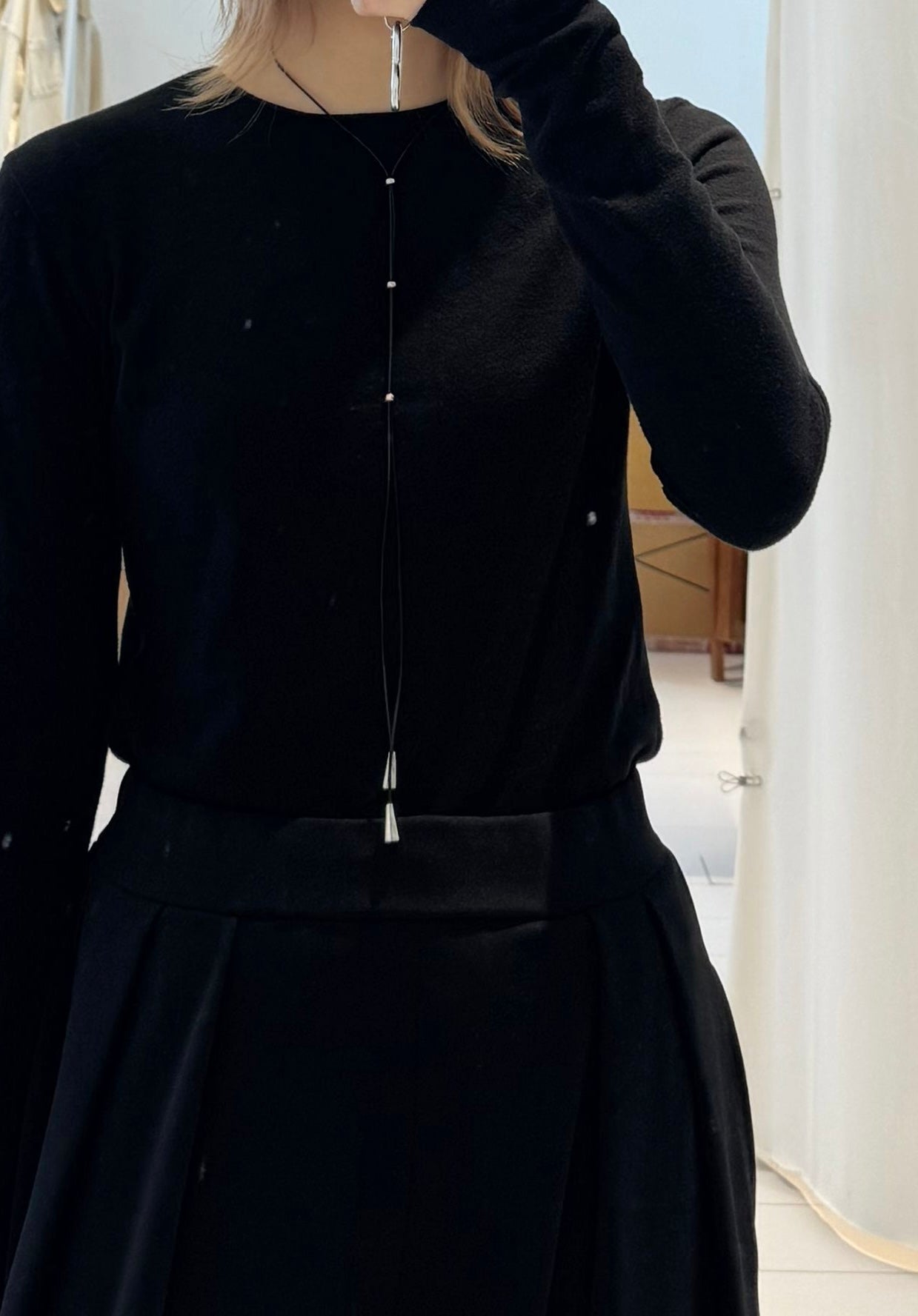 Tutu leather necklace