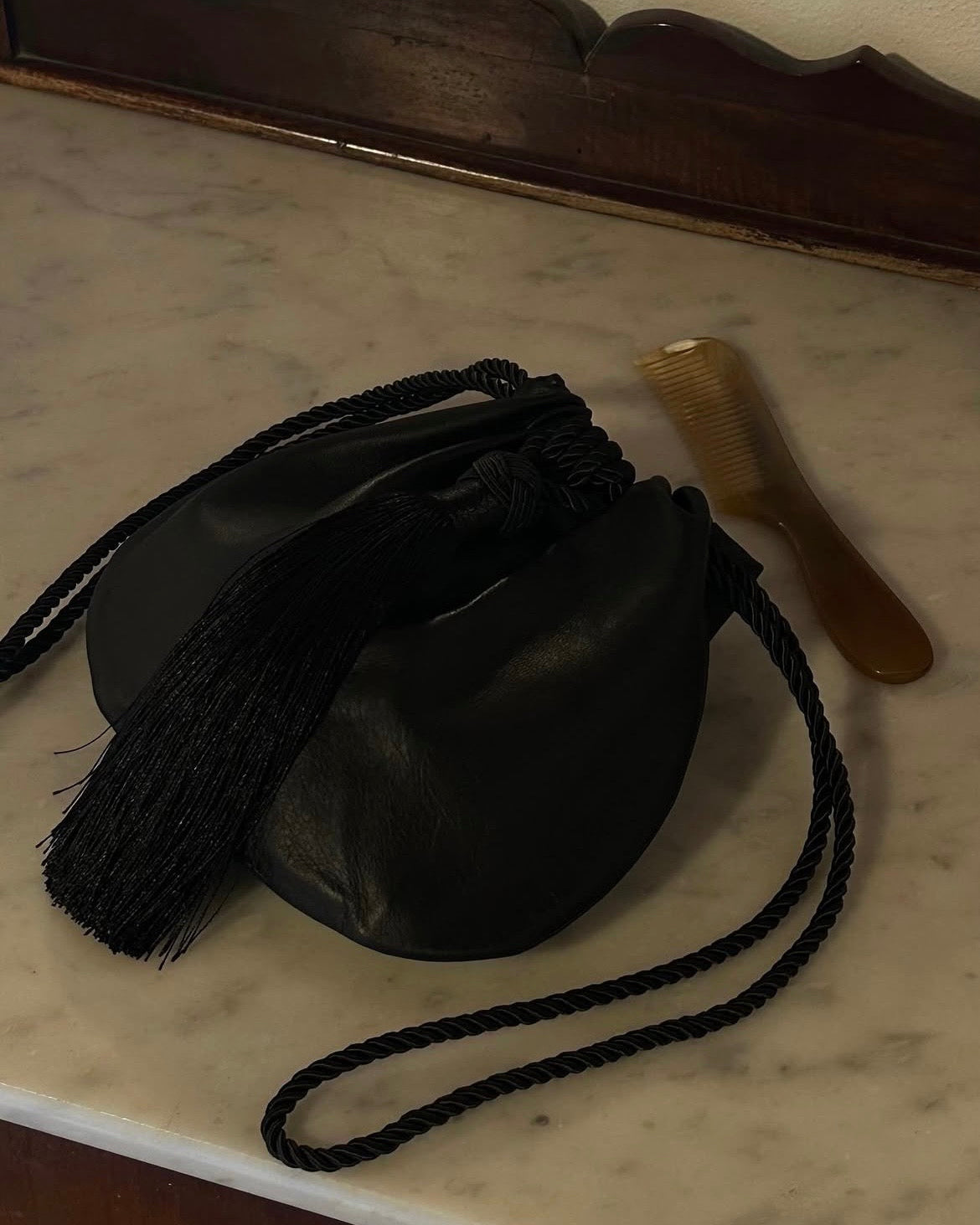 AURORA Pouch in Noir