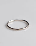 Single hoop ring