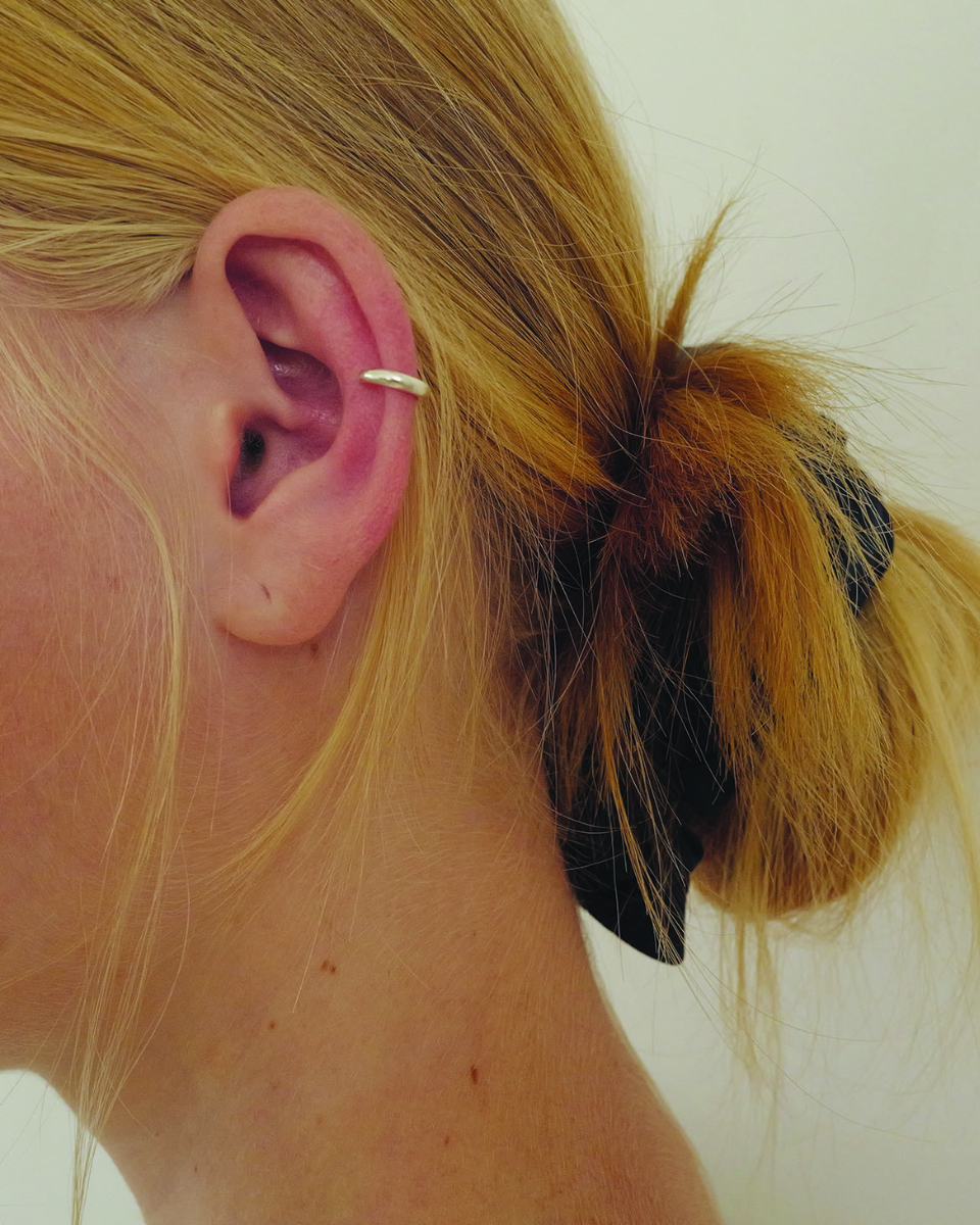 Basic earcuff