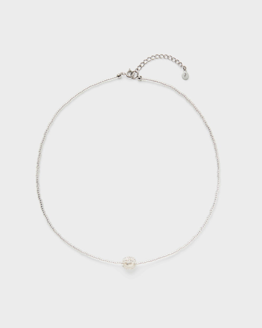Pearl Hug Necklace, White