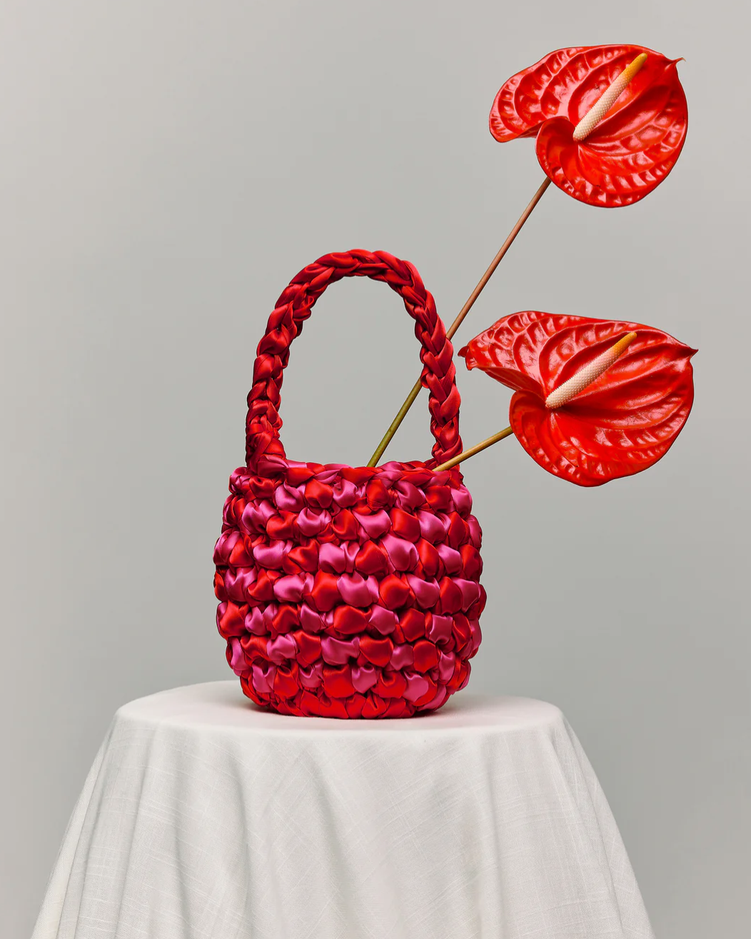 Hive Checkerboard hand bag - Strawberry
