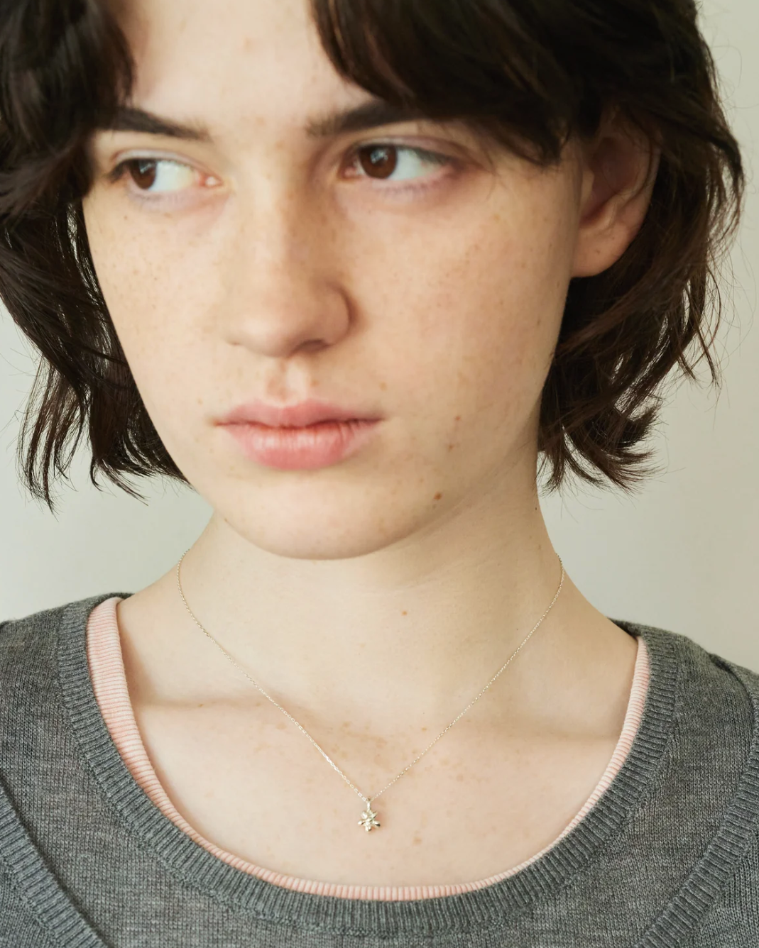 Necklace small flower