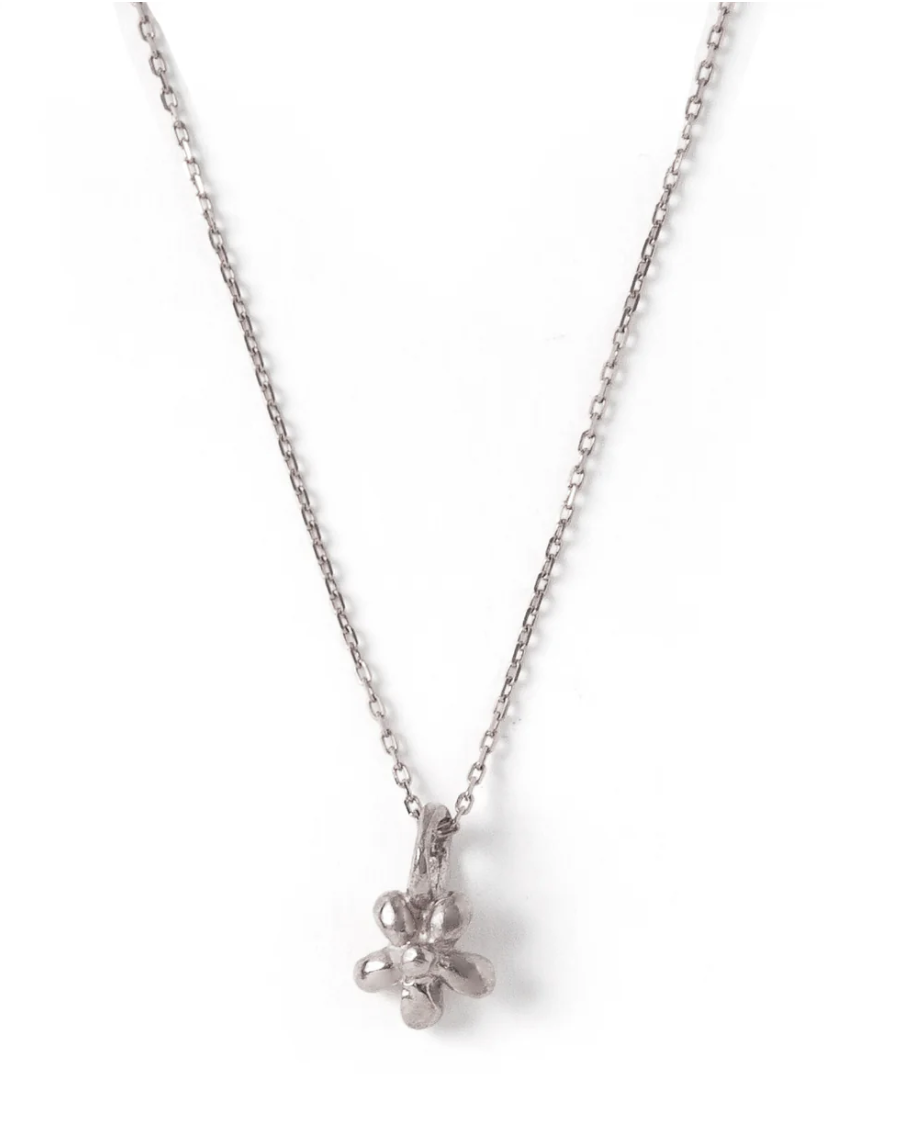 Necklace small flower