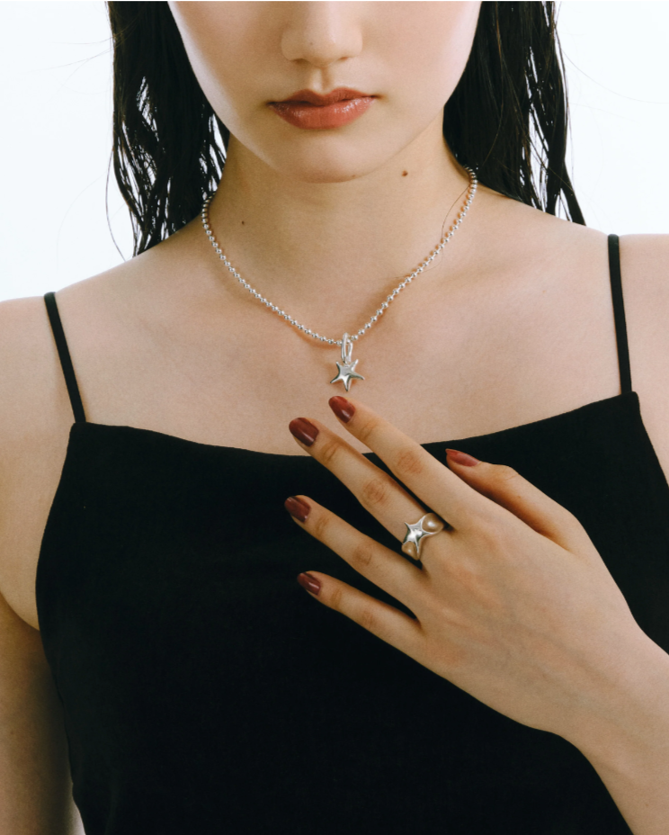 Pre order | Necklace star charm