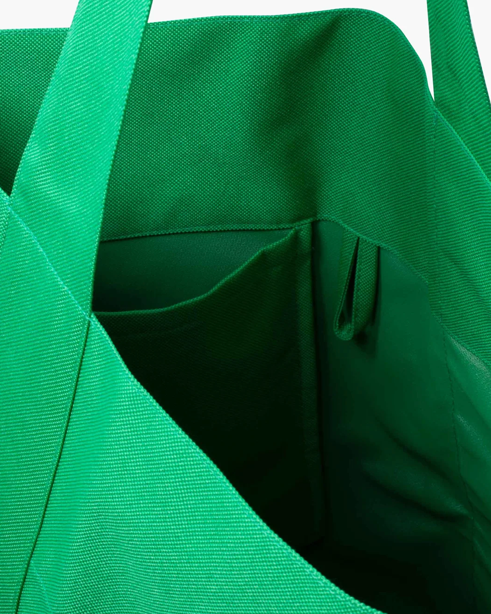 Waterproof Tote in Kelly Green