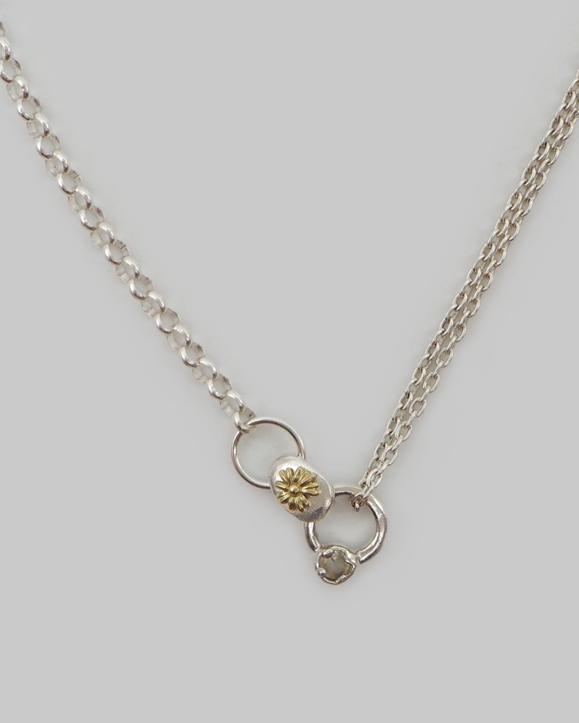 Wolla necklace