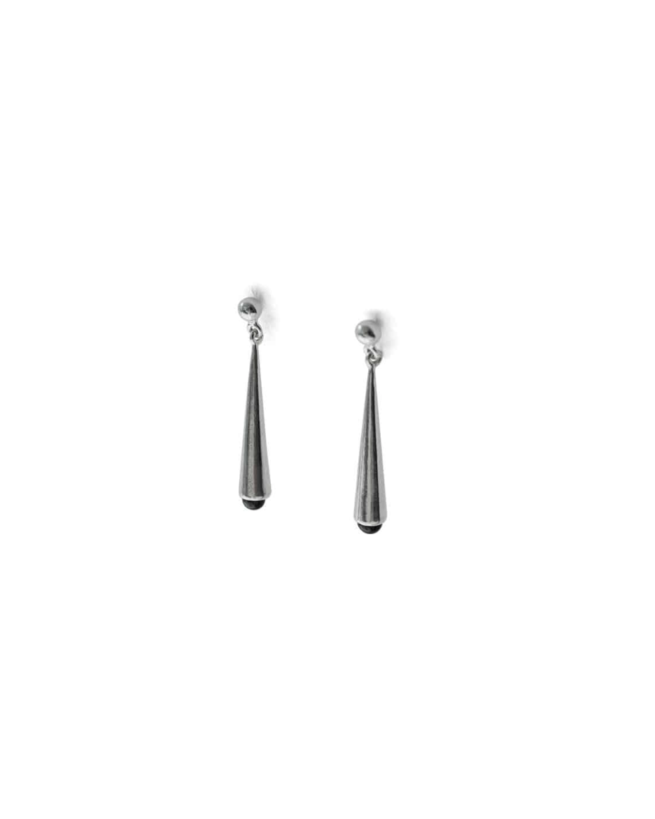 Tear Earring (black)