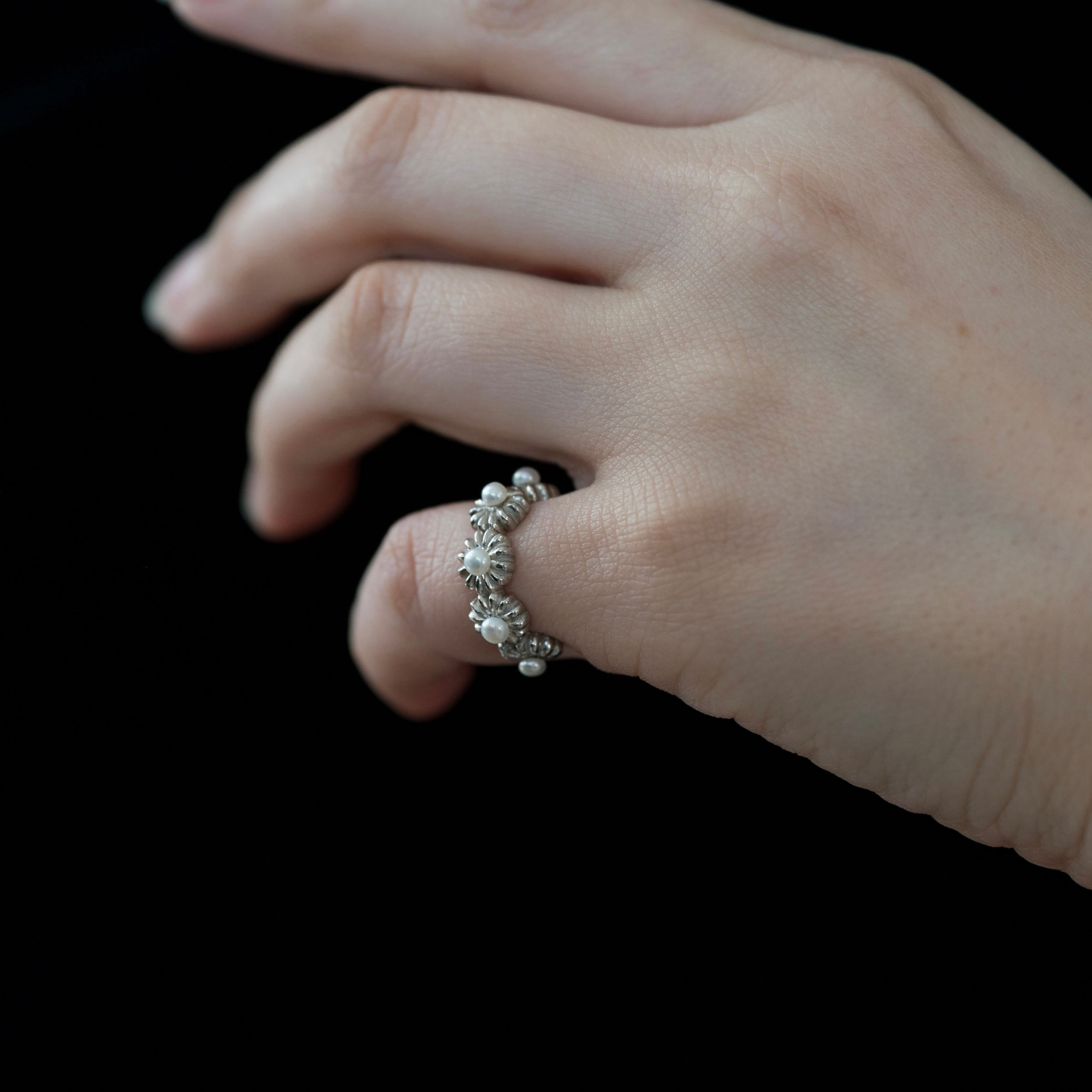 Bloom ear cuff & pinkie ring